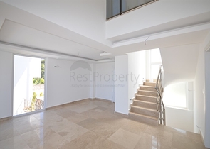 Вилла с четырьмя спальнями в районе Оваджик, Фетхие