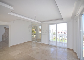 Вилла с четырьмя спальнями в районе Оваджик, Фетхие