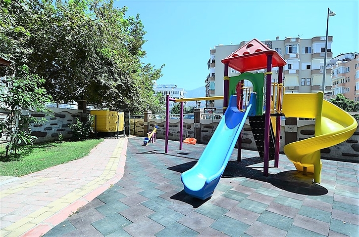 Просторные апартаменты в Махмутларе