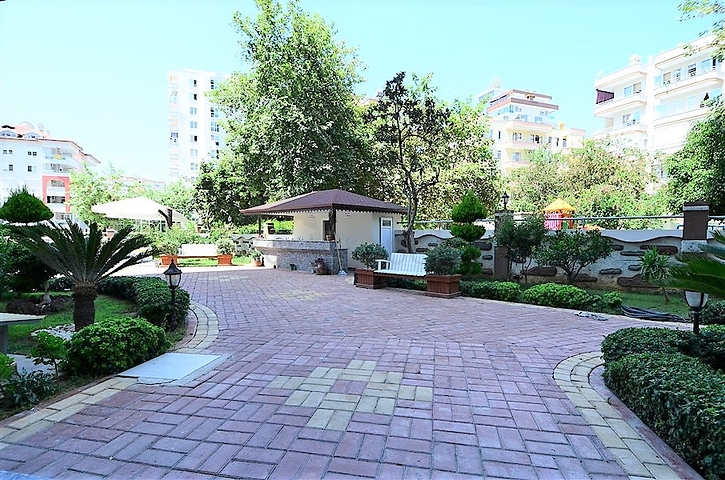 Просторные апартаменты в Махмутларе