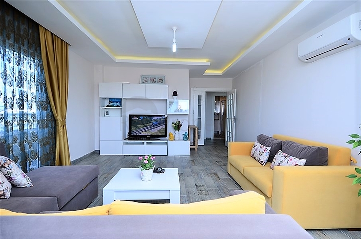 Просторные апартаменты в Махмутларе