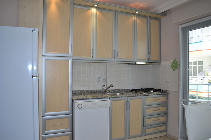 Трёхкомнатная квартира на первой береговой линии