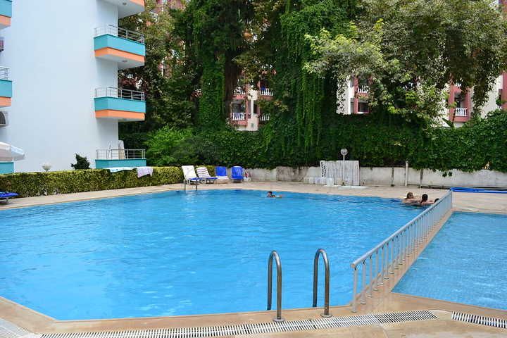 Трёхкомнатная квартира на первой береговой линии