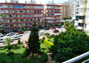 Трёхкомнатная квартира на первой береговой линии