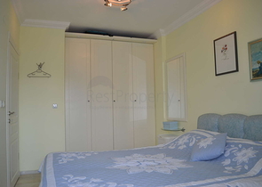 Трёхкомнатная квартира на первой береговой линии