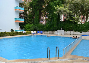 Трёхкомнатная квартира на первой береговой линии