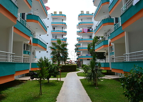 Трёхкомнатная квартира на первой береговой линии