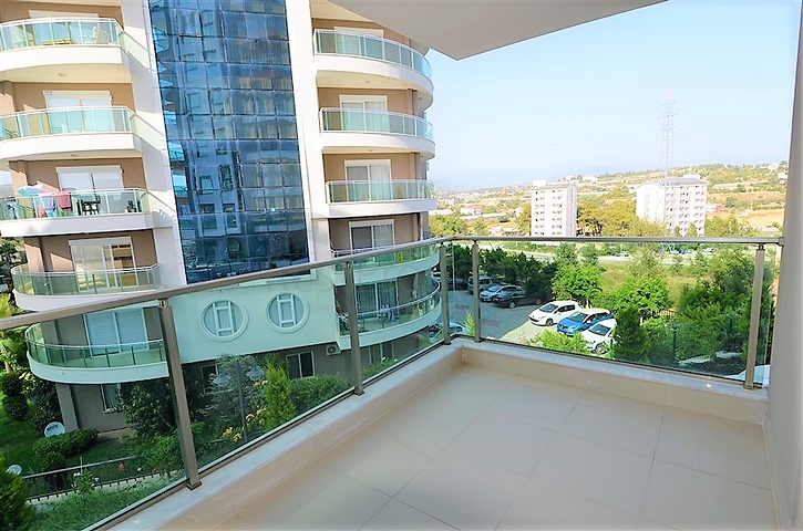 Просторная двухкомнатная квартира в новом комплексе