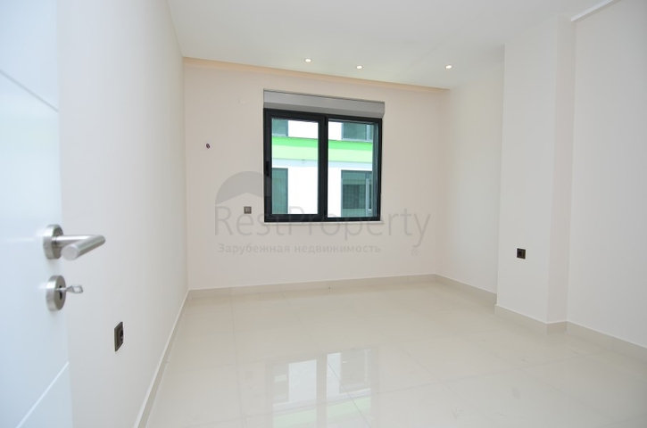 Новая трехкомнатная квартира в комплексе класса люкс