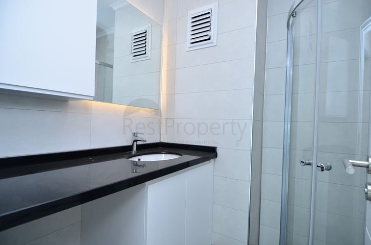 Новая трехкомнатная квартира в комплексе класса люкс