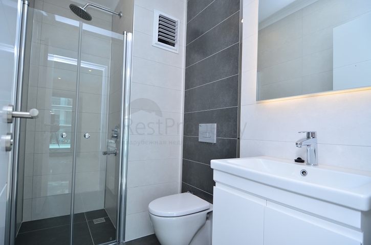 Новая трехкомнатная квартира в комплексе класса люкс