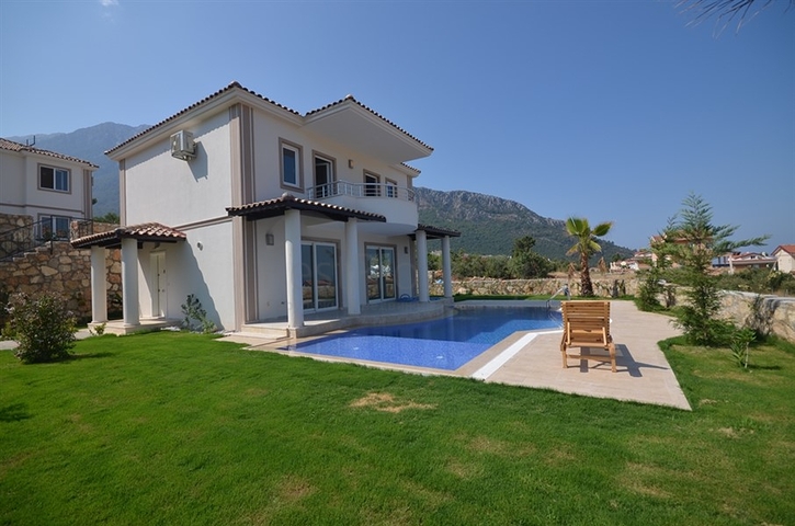 Вилла 3+1 в зеленом пригороде Фетхие