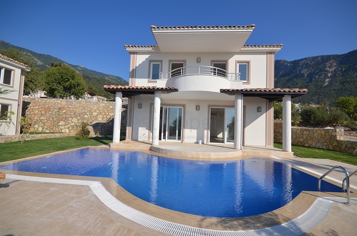 Вилла 3+1 в зеленом пригороде Фетхие