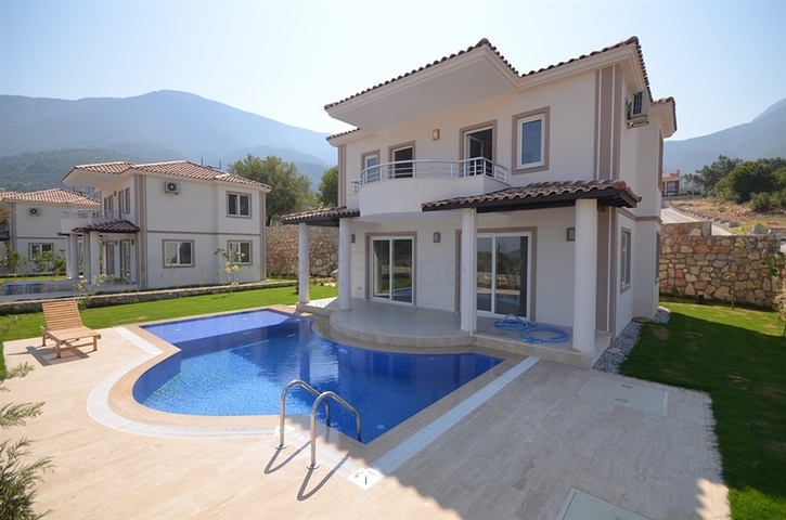 Вилла 3+1 в зеленом пригороде Фетхие