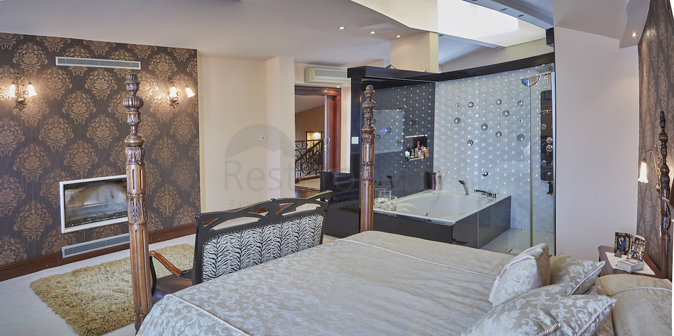 Элитный трехэтажный особняк в Измире