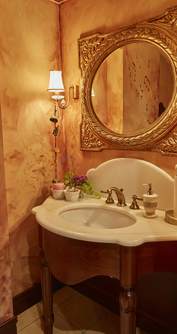 Элитный трехэтажный особняк в Измире