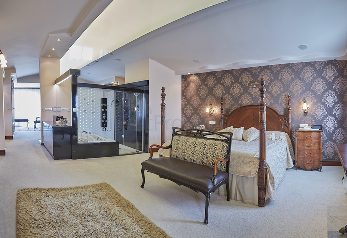 Элитный трехэтажный особняк в Измире