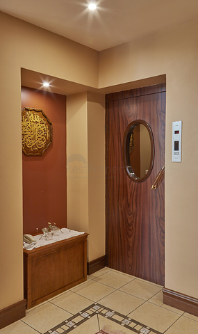 Элитный трехэтажный особняк в Измире