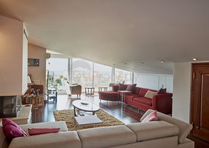 Элитный трехэтажный особняк в Измире