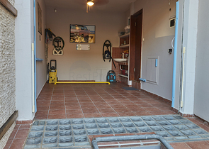 Элитный трехэтажный особняк в Измире