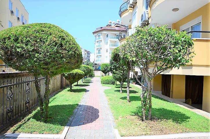 Уютная меблированная квартира в центре Аланьи