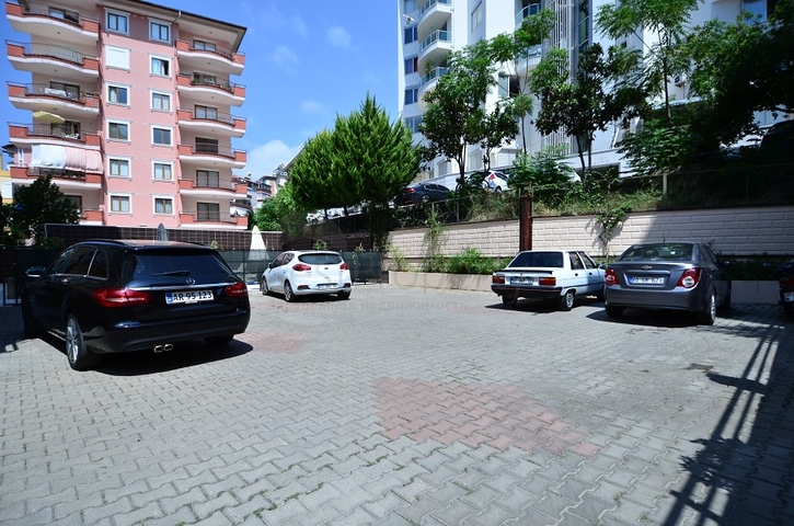 Уютная меблированная квартира в центре Аланьи