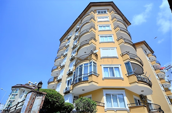 Уютная меблированная квартира в центре Аланьи