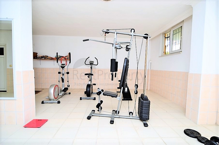 Уютная меблированная квартира в центре Аланьи