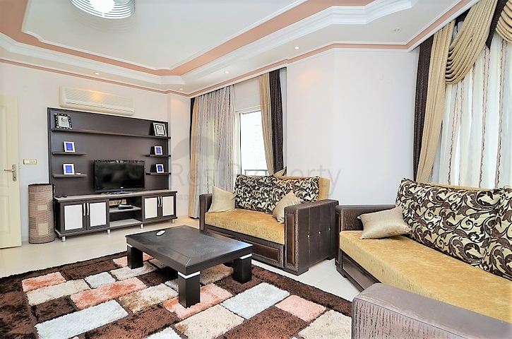 Уютная меблированная квартира в центре Аланьи