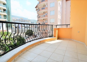 Уютная меблированная квартира в центре Аланьи