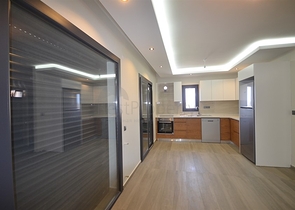 Трехэтажная вилла в Оваджике