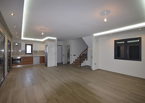 Трехэтажная вилла в Оваджике