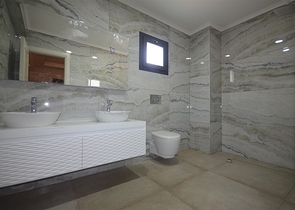 Трехэтажная вилла в Оваджике