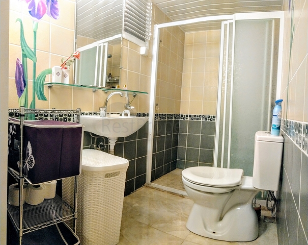 Квартира-дуплекс 2+1 с мебелью 100 м до моря в Анталии