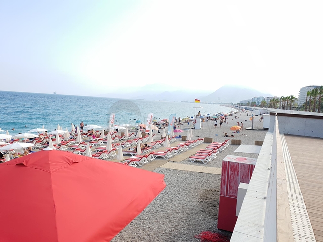 Квартира-дуплекс 2+1 с мебелью 100 м до моря в Анталии