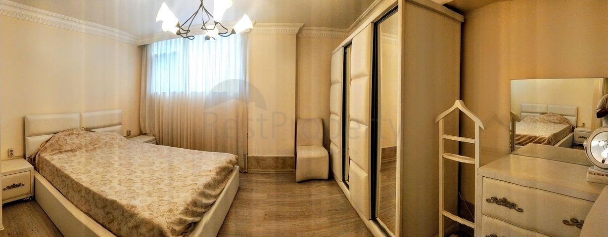 Квартира-дуплекс 2+1 с мебелью 100 м до моря в Анталии