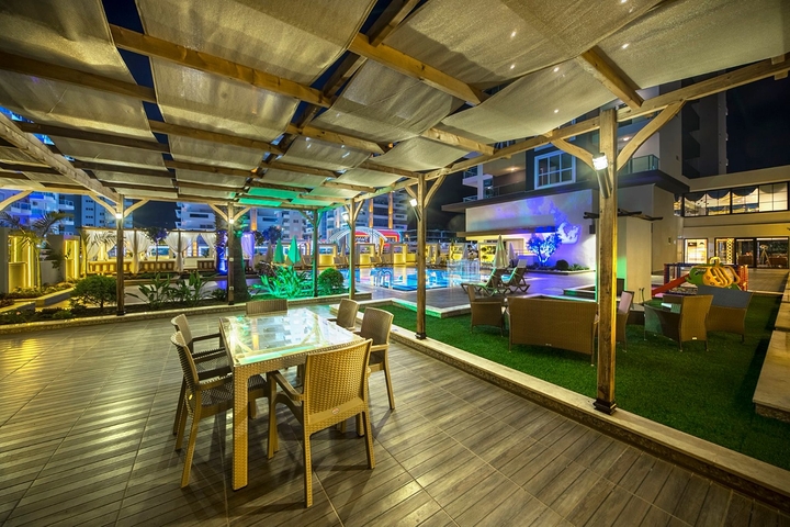 Уютная квартира 1+1 в современном комплексе в Махмутларе