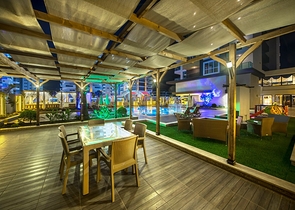 Уютная квартира 1+1 в современном комплексе в Махмутларе