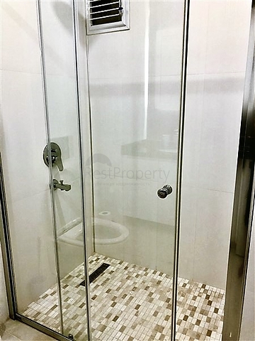 Трехкомнатная квартира в комплексе на первой береговой линии