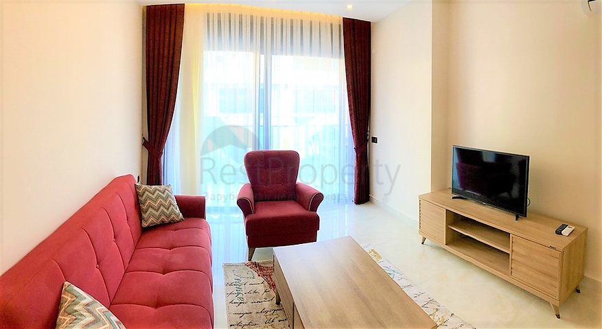 Трехкомнатная квартира в комплексе на первой береговой линии