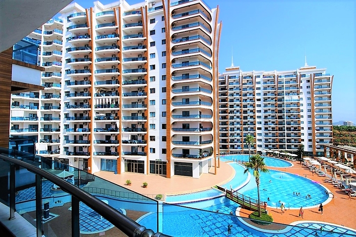 Меблированная квартира 1+1 в Махмутларе