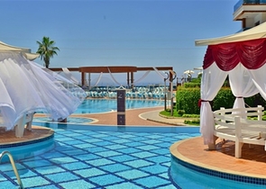 Меблированная квартира 1+1 в Махмутларе