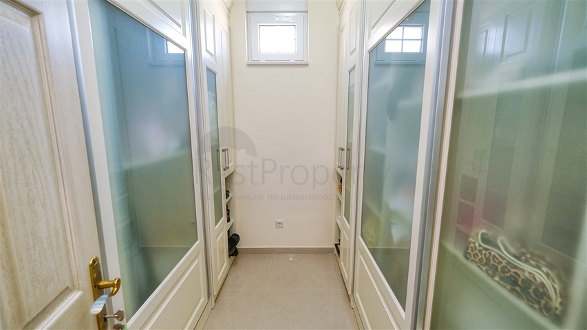 Отдельностоящая вилла 6+1 в Кирише Кемере