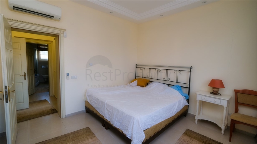 Отдельностоящая вилла 6+1 в Кирише Кемере