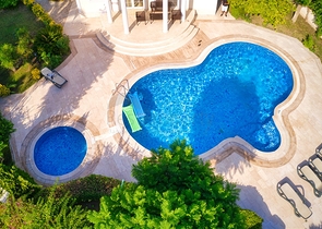 Отдельностоящая вилла 6+1 в Кирише Кемере