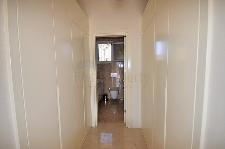 Меблированная вилла с бассейном в Фетхие