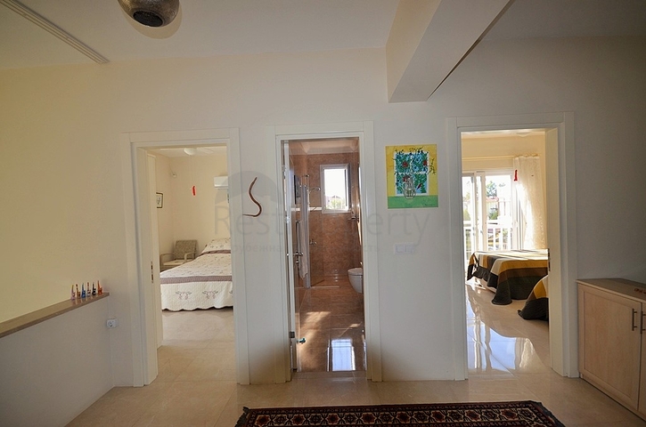 Меблированная вилла с бассейном в Фетхие