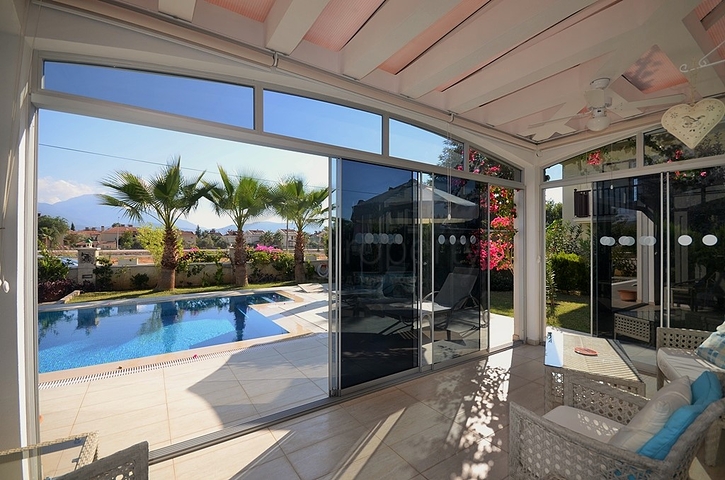 Меблированная вилла с бассейном в Фетхие