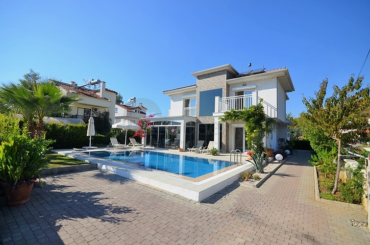 Меблированная вилла с бассейном в Фетхие