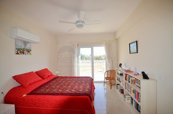 Меблированная вилла с бассейном в Фетхие